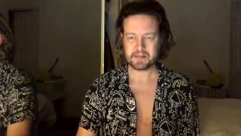 gcsurfer81 online show from July 14, 9:24 am