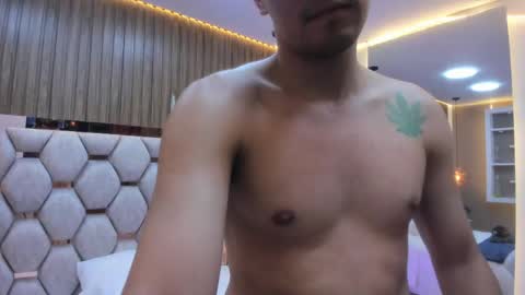 Gean Mclovin online show from June 5, 9:31 pm