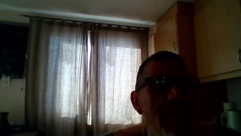 Gen online show from April 22, 7:13 am