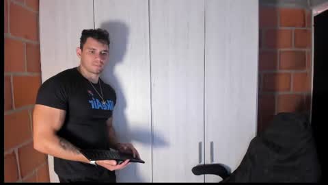 gendersonfit online show from July 15, 10:27 pm