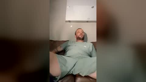 georgemac2405319818 online show from March 22, 8:23 am
