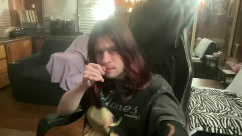 ghostboygbc online show from June 18, 5:09 am