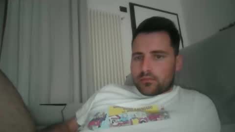 giacomo9669 online show from May 12, 11:29 am