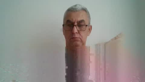 gigi1970 online show from May 10, 10:38 am