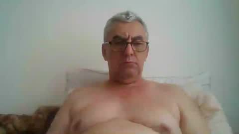 gigi1970 online show from July 16, 12:45 pm