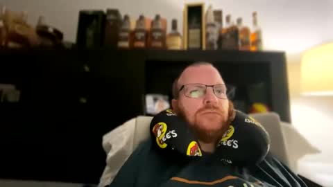 gingerginger111 online show from May 3, 1:08 am