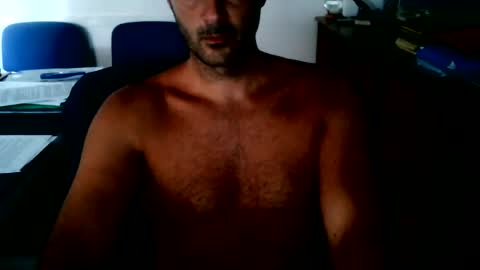 giuseppevai1 online show from July 24, 4:58 pm