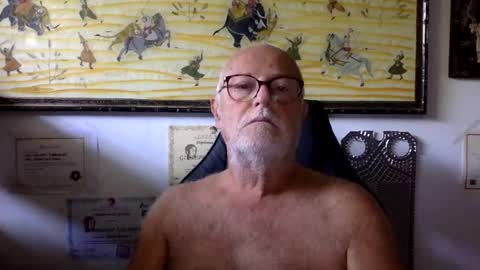 giutomma930394 online show from July 10, 9:13 am