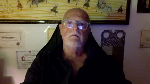 giutomma930394 online show from April 30, 11:42 pm