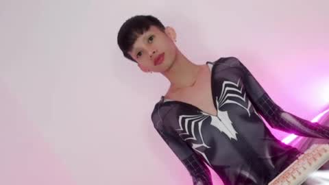 givemethrillx online show from May 27, 9:56 pm