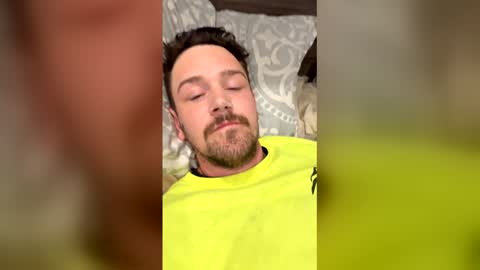 gnarcoticscrew online show from April 30, 11:42 pm