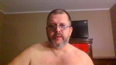 IDKIDCIDGAF online show from May 8, 12:44 am