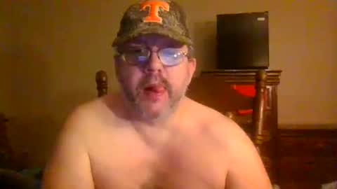 IDKIDCIDGAF online show from June 5, 12:37 am