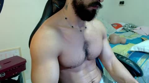god hunkules online show from May 11, 4:48 pm
