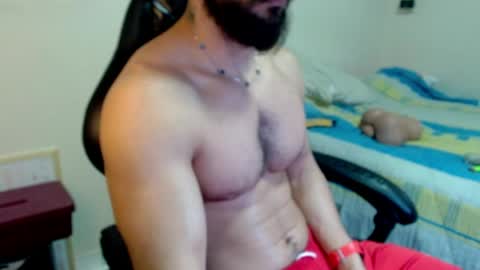 god hunkules online show from May 17, 4:47 pm