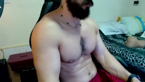 god hunkules online show from July 28, 7:39 pm
