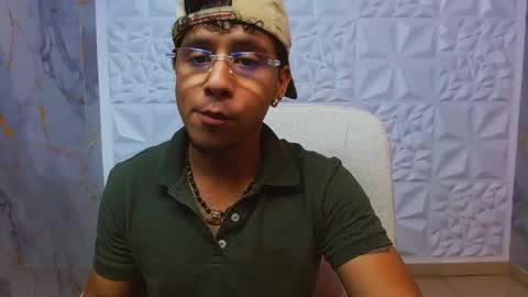 Jeff and Sebas online show from May 18, 4:07 am