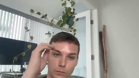 kylexo online show from July 18, 11:32 pm