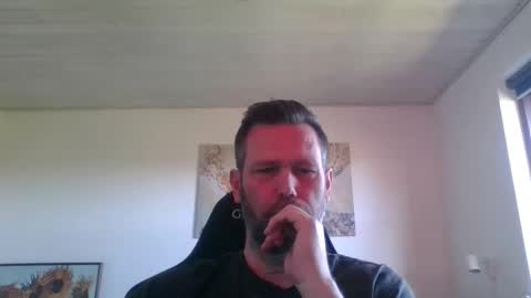 gottalop online show from May 8, 11:11 am