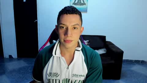 grace_davine online show from May 6, 7:53 am