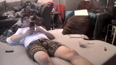Get US to 1000 you wont be disapointed online show from May 9, 3:18 am