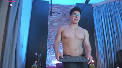grayandrews online show from June 18, 1:07 am