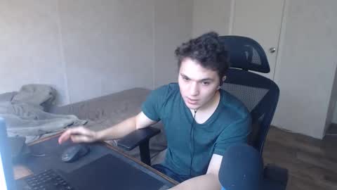greendynomite_04 online show from May 18, 5:39 pm