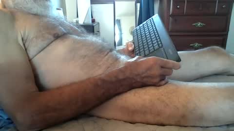 grumpyoldman75830 online show from July 6, 9:59 pm