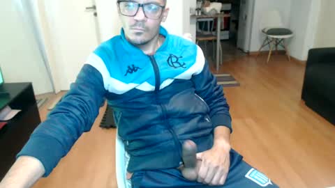 guachin_new online show from June 14, 4:47 am