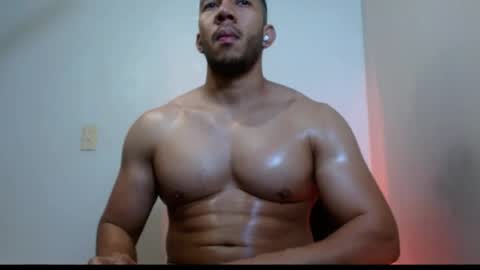 holl latino online show from May 20, 1:56 am