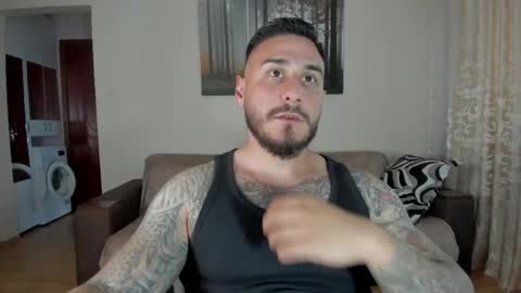 gymdominus online show from May 27, 1:52 pm