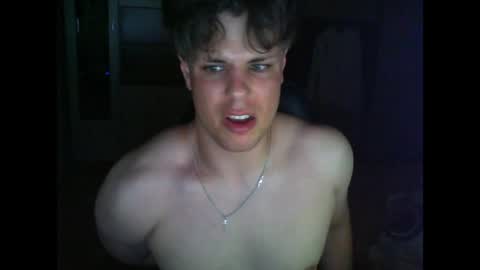 gymguy0505 online show from May 7, 10:43 pm