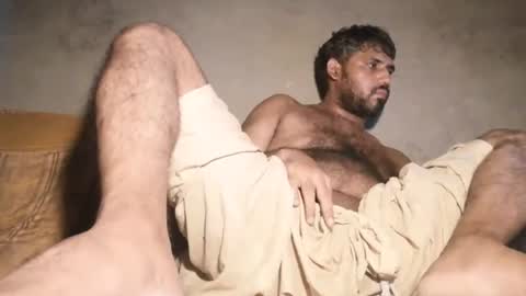 hairybouy264541 online show from July 28, 8:52 pm
