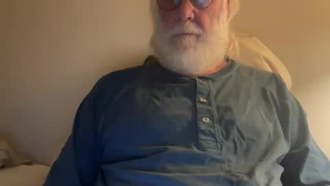 handful57345 online show from July 29, 4:00 am