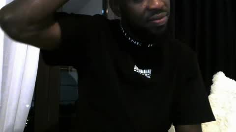 handsome king online show from May 16, 10:19 pm