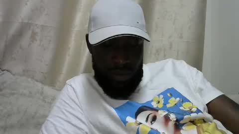 handsome king online show from May 7, 5:13 pm