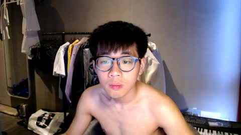 handsome_mannn online show from July 21, 6:21 pm