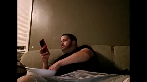Handsomedaddy198923 online show from June 6, 8:09 am