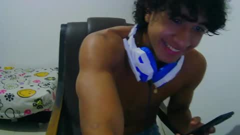 hansel_take online show from May 4, 6:42 pm
