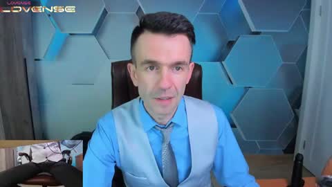 Steve online show from May 19, 10:32 am