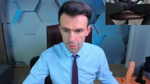 Steve online show from May 8, 8:26 am