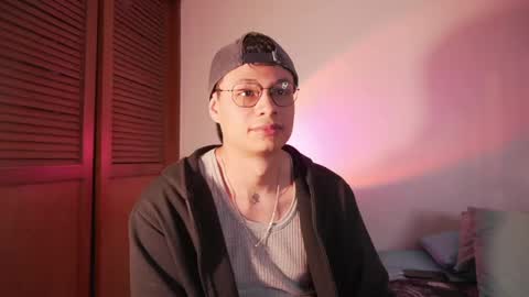 Helio online show from May 17, 12:52 am