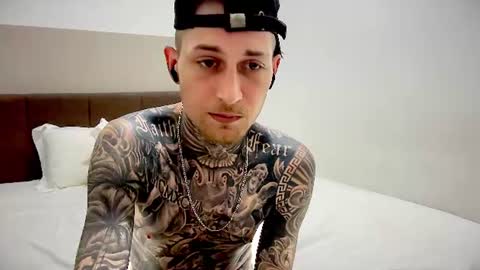hellacozy online show from August 4, 6:23 pm