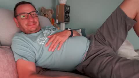 helloitsme7791 online show from July 27, 5:31 pm