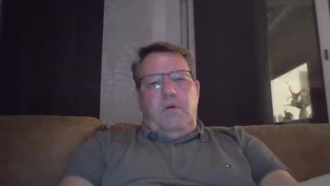 henrikrp1971 online show from May 19, 11:33 pm