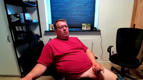 henrikrp1971 online show from May 22, 7:35 am