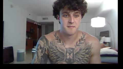 henrydesanti online show from September 9, 7:46 pm