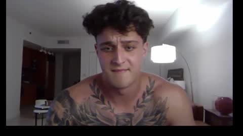 henrydesanti online show from September 18, 12:56 am