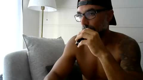 Arthur online show from August 9, 2:45 pm