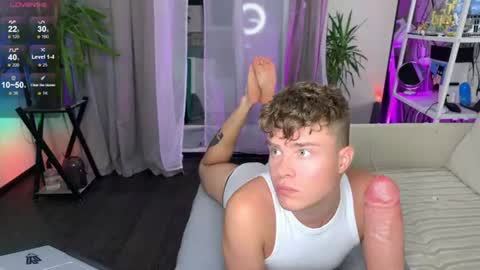 holy_eggs_00 online show from July 28, 5:12 pm
